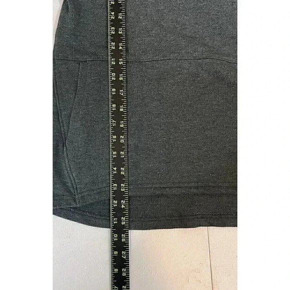 The North Face Womens Cowl Neck Sweatshirt Size XS Pullover Gray Thumbholes - Picture 9 of 9